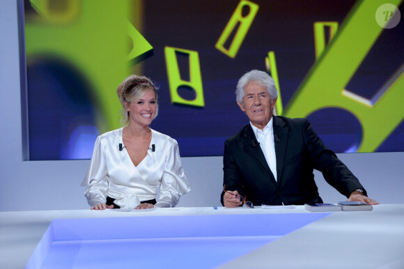 Philippe Gildas et Lilou Fogli présentent La fausse émission (2 décembre 2010 sur la chaîne Comédie !)