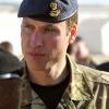 Au Cenotaph, à Londres, le Remembrance Sunday, le 14 novembre 2010, membres de la famille royale britannique et du gouvernement commémoraient leurs morts. Le prince William, lui, faisait de même dans le Helmand, en Afghanistan.