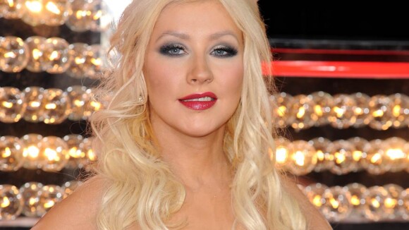 Christina Aguilera voit des étoiles et s'affiche complice avec Cher !