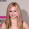 Avril Lavigne en Dolce&Gabbana aux American Music Awards le 21 novembre 2010