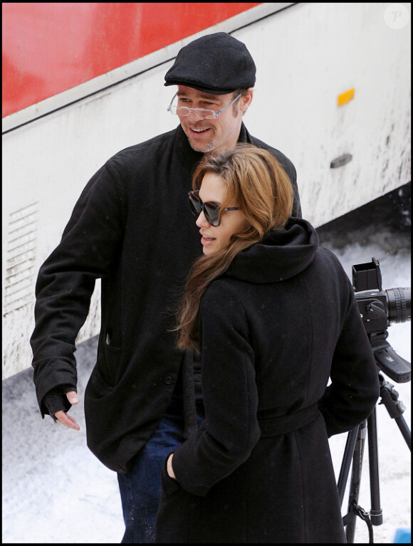 Brad Pitt et Angelina Jolie sur le tournage de cette dernière en Hongrie