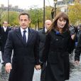 Carla Bruni et Nicolas Sarkozy pendant les commémorations du 11 novembre à Paris.