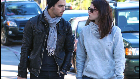Joe Jonas et Ashley Greene : Ils ne se cachent plus... et irradient de bonheur !