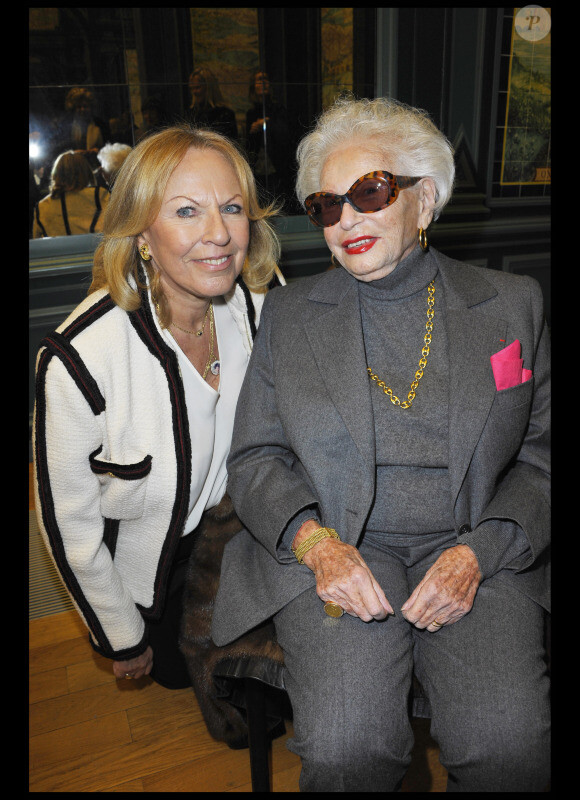 Paulette Coquatrix et sa fille Patricia lors du cocktail privé à L'Olympia le 30 novembre 2010