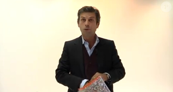 Frédéric Taddeï dans la vidéo promo du calendrier interactif de France Télévisions