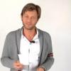 Laurent Delahousse dans la vidéo promo du calendrier interactif de France Télévisions