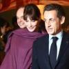 Le 5 décembre 2010, Nicolas Sarkozy et Carla Bruni, après une parenthèse romantique notamment consacrée au Taj Mahal privatisé pour eux, arrivaient à New Delhi. L'opération séduction continue...