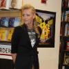 Portia de Rossi dédicace son livre Unbearable Lightness chez Borders Books ans Music le 7 décembre 2010 à New York