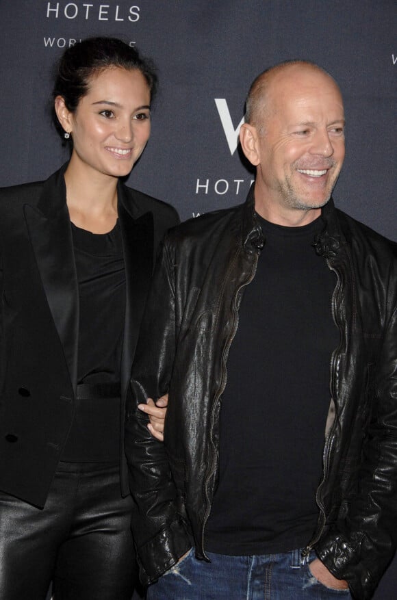 Bruce Willis et Emma Heming durant la fashion week en septembre 2009 à New York 