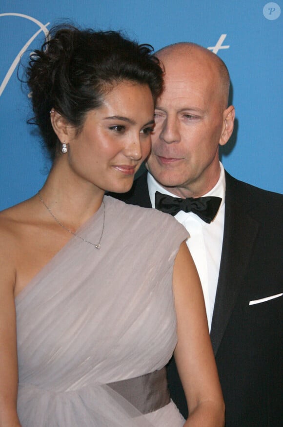 Bruce Willis et Emma Heming lors d'un gala de l'Unicef à Los Angeles en décembre 2009