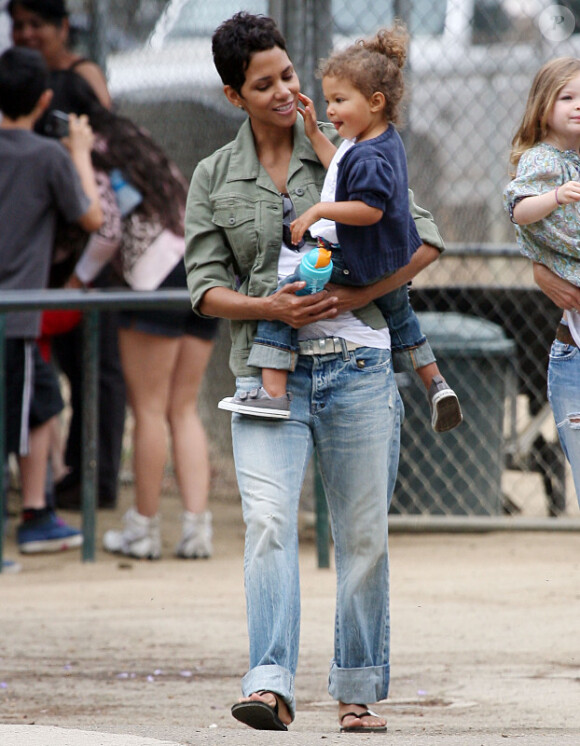 Halle Berry et Nahla, en juillet 2010.