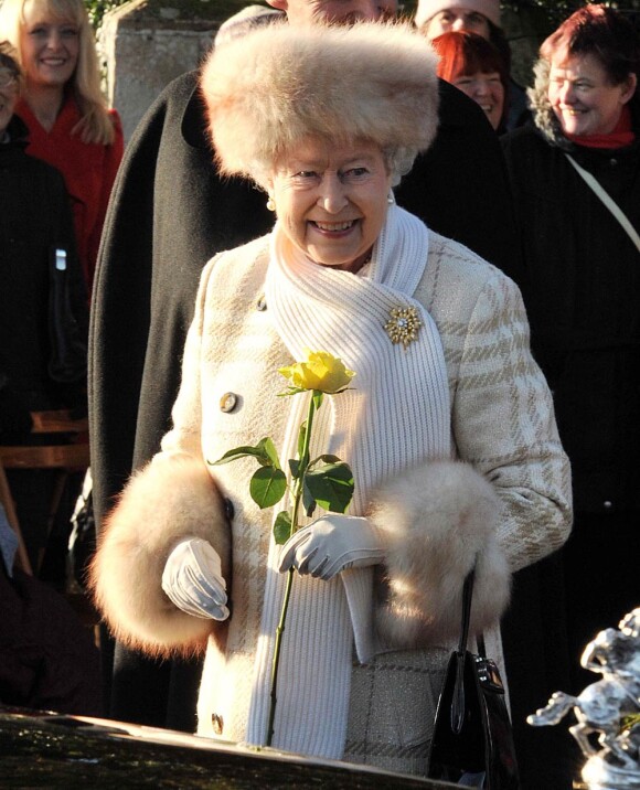 La reine Elizabeth II à la messe de Noël, le 25 décembre, à Sandringham.