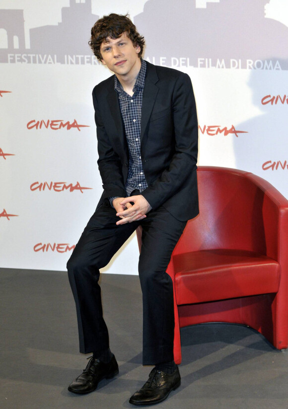 Jesse Eisenberg a eu le grand honneur d'incarner le fondateur de Facebook dans The Social Network
