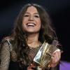 Izia Higelin reçoit deux Awards aux Victoires de la Musique au Zénith de Paris le 6 mars 2010