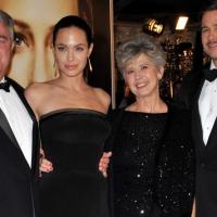 Brad Pitt et Angelina Jolie: Visite surprise des tourtereaux dans un hôpital...