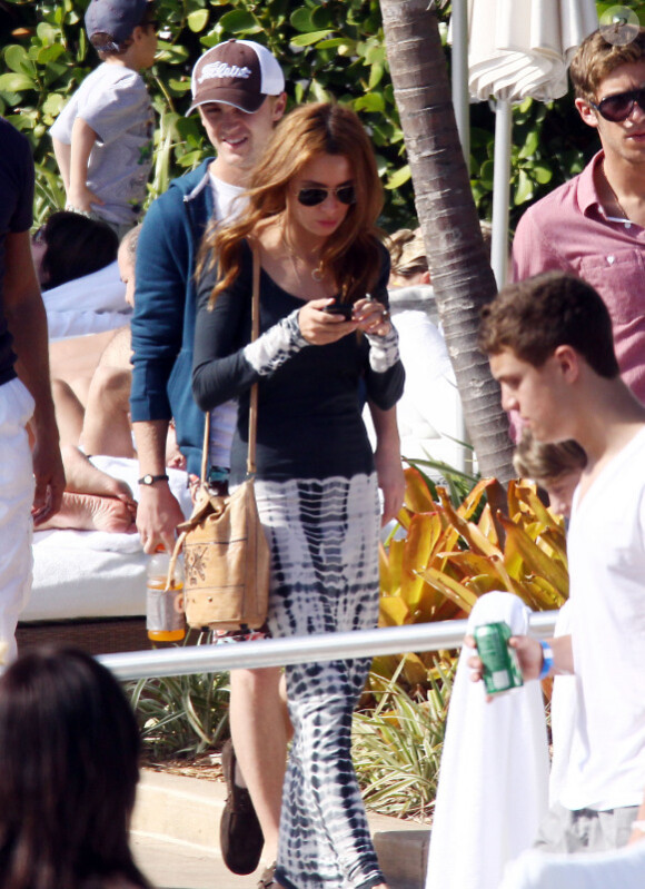 Tom Felton et sa compagne Jade Olivia en vacances à Miami, le 1 janvier 2011.