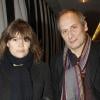 Hippolyte Girardot et sa femme à la réception organisée à la résidence privée de l'Ambassadeur de Grande-Bretagne, à Paris, après la projection du Discours d'un Roi. 4/01/2011