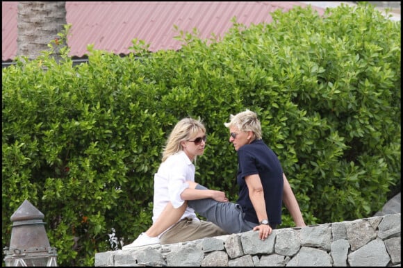 Ellen DeGeneres et sa femme Portia de Rossi à Saint-Barth (30 décembre 2010)
