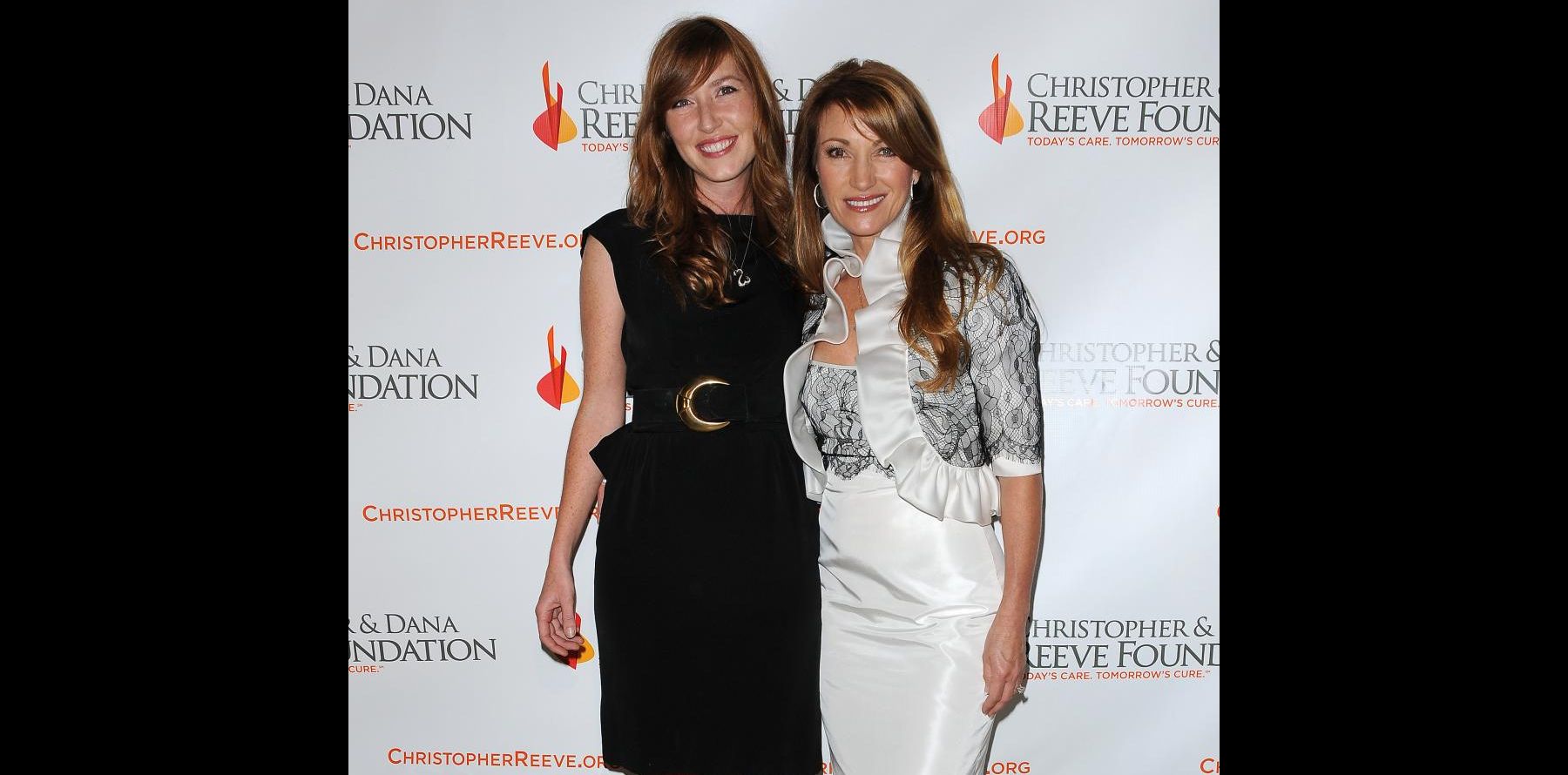 Jane Seymour donne la réplique à sa propre fille et à Sully de "Dr. Quinn" ! Purepeople