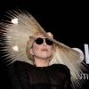 Lady Gaga annonce sa collaboration avec Polaroid à l'occasion du salon Consumer Electronics Show (CES) à Las Vegas, le 7 janvier 2010