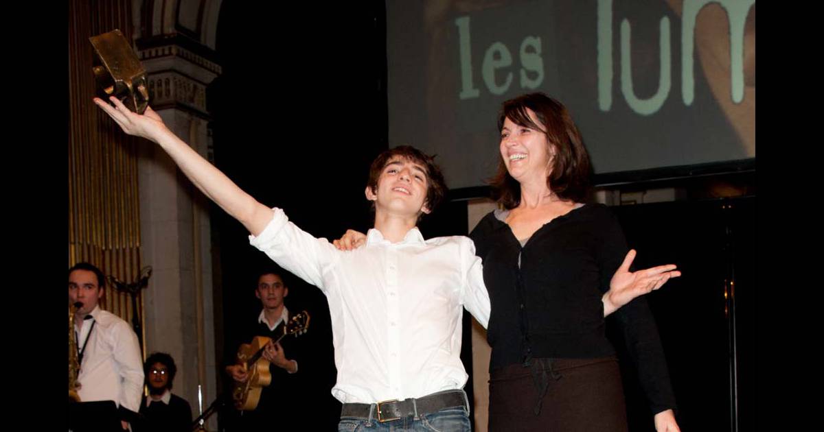 Prix Lumières 2010, le 14 janvier à Paris Zabou Breitman et son fils Antonin Chalon, prix du Prix Lumières 2010, le 14 janvier à Paris Zabou Breitman et son fils Antonin Chalon, prix du