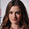 Anne Hathaway incarnera Catwoman dans The Dark Knight Rises, en tournage à partir d'avril 2011.