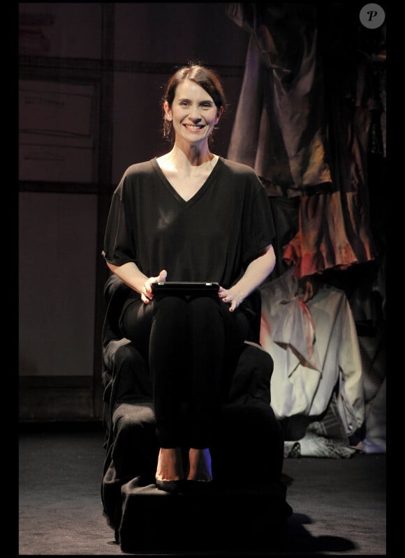 Géraldine Pailhas durant le filage de la pièce "L'amour, la mort, les fringues", au Théâtre Marigny, à Paris.