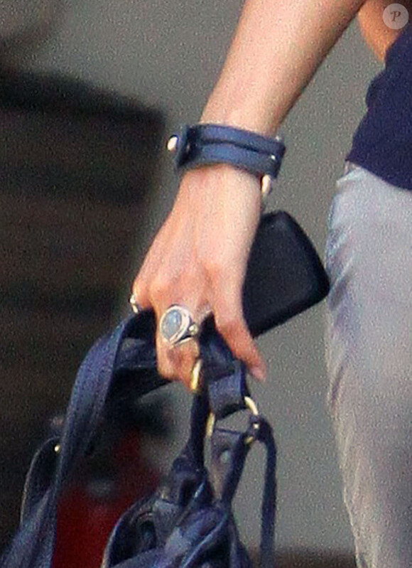 Halle Berry porterait une bague de fiançailles à Los Angeles, le 28 janvier 2011.