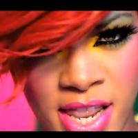 Rihanna, entre rumeurs de bisexualité et nouveau clip spectaculaire avec Guetta!