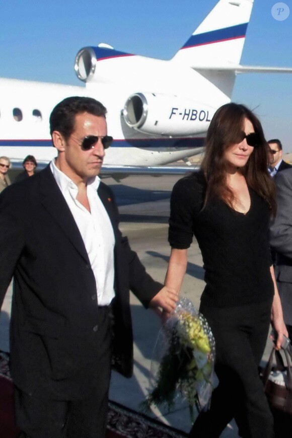 Carla et Nicolas, en décembre 2007, lors de leur premier voyage en amoureux, en Egypte. Ils n'étaient pas encore mariés.