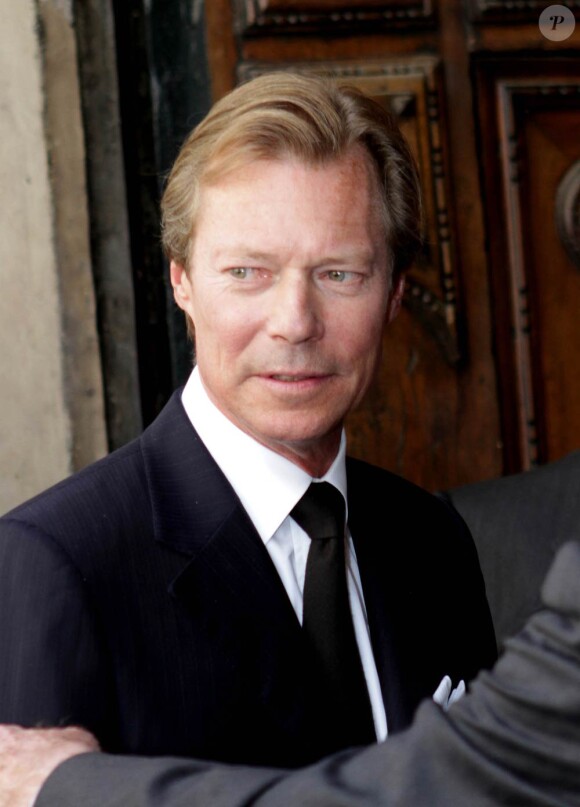 Le 3 février 2011, la cour grand-ducale du Luxembourg annonçait que le grand-duc Henri Ier était hospitalisé, dans un état satiasfaisant, après avoir fait un malaise.