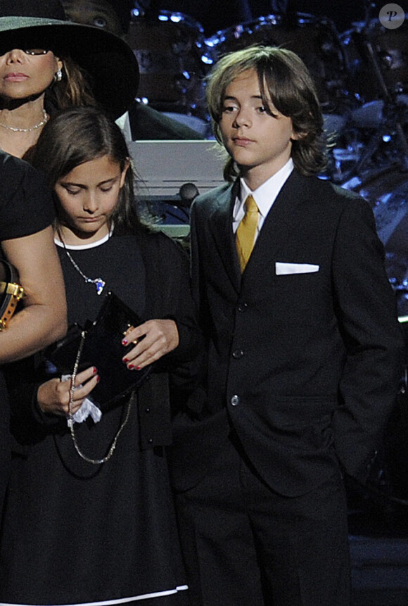 Prince Michael Jackson Jr. et sa soeur Paris lors de l'hommage public à son père en juillet 2009