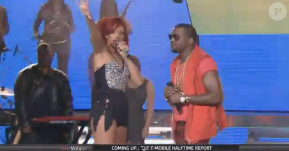 Rihanna et Kanye West lors du show avant les All-Star game 2011 le 200 février 2011