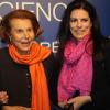 Au siège de l'UNESCO, à Paris, le 3 mars 2011, Liliane Bettencourt et Françoise Bettencourt-Meyers étaient réunies et de belle humeur pour la remise des prix L'Oréal-UNESCO pour les Femmes et la Science.