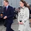 Le prince William et sa fiancée Kate Middleton en visite à Belfast, en Irlande du Nord, le 8 mars 2011.