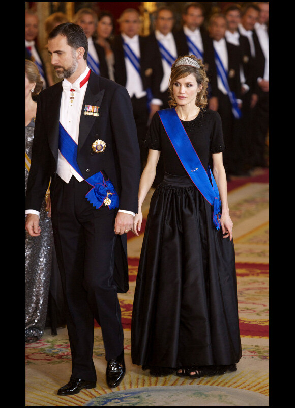 Letizia d'Espagne lors d'un gala en l'honneur du président Chilien le 7 mars au Palais Zarzuela de Madrid