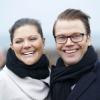 La princesse Victoria de Suède et le prince Daniel en visite à Malmö, dans le sud de la Suède, le 9 mars 2011. Clou de leur visite du jour : une imposante tour torsadée dominant la rade.