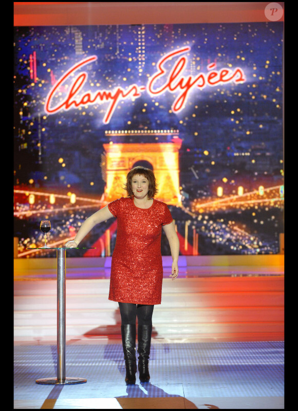 Anne Roumanoff sera sur le plateau de Champs-Elysées, le 12 mars en direct sur France 2