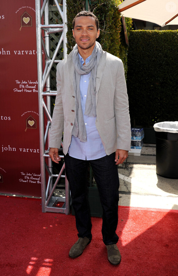 Jesse Williams lors du gala de charité organisé par John Varvatos le 13 mars 2011 à West Hollywood (Los Angeles)