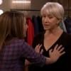 Helen Mirren en Reine de l'humour samedi 9 avril sur l'émisson Saturday Night Live. Elle laisse même Nasim Pedrad toucher ses seins !