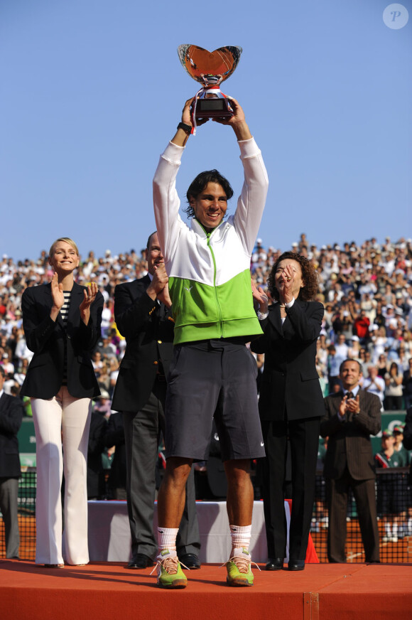 Rafael Nadal, grand gagnant de la finale du tournoi de Monte-Carlo le 17 avril 2011