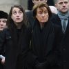 Anne-Laure et Béatrice, fille et veuve de Philippe Séguin, aux obsèques de l'homme politique, le 11 janvier 2010.