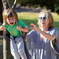 Sharon Stone nage dans le bonheur avec ses fils et s'éclate comme folle !