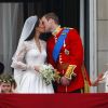 Le baiser de la Princesse Catherine et du Prince William à Buckingham Palace le 29 avril 2011