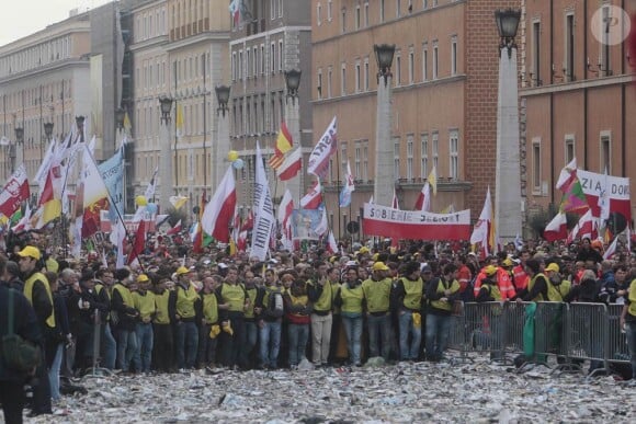 Plus d'un million de fidèles se sont rassemblés dans les rues de Rome pour la béatification du Pape Jean-Paul II le dimanche 1er mai 2011