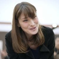 Carla Bruni s'explique : Pourquoi elle reste "bouche cousue" sur sa grossesse...