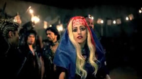 Images extraites du clip Judas de Lady Gaga, mai 2011.
