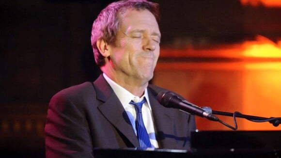 Hugh Laurie : Chanteur de blues au top, mais Dr House trop cher !
