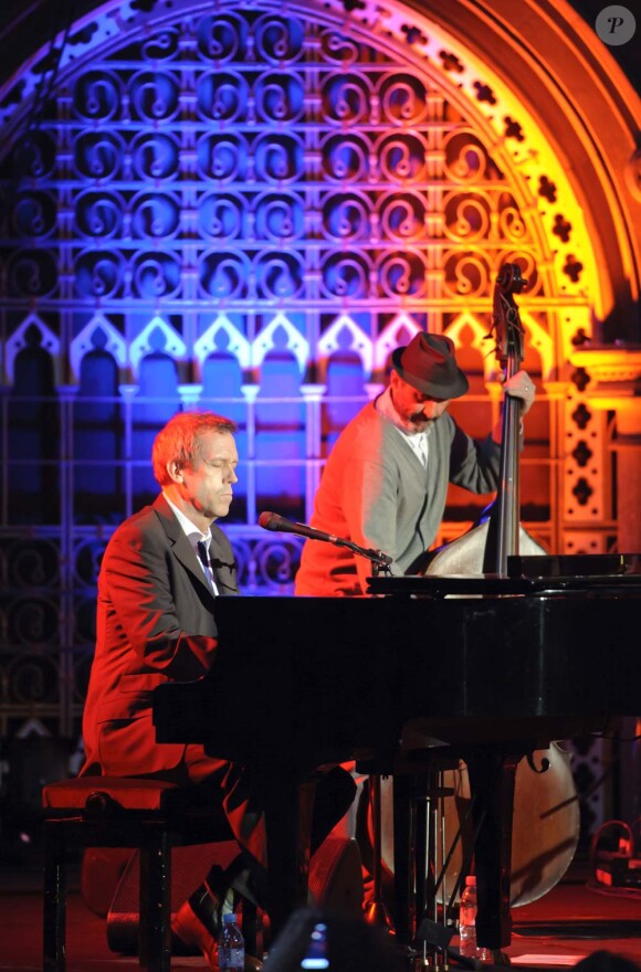 Hugh Laurie en concert à l'Union Chapel de Londres, le 4 mai 2011.