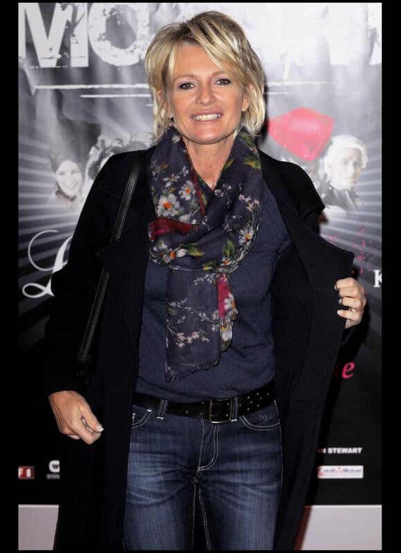 En septembre 2010, Sophie Davant remplaçait Jean-Luc Delarue au pied levé à l'animation de Toute une histoire sur France 2.